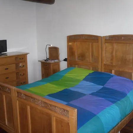 مزرعة للإقامة Agriturismo Il Runch *
